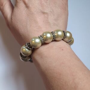 430‎ Chunky Faux Pearl and Pave Beaded Bracelet